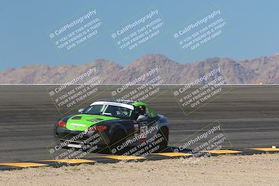 media/Oct-15-2023-Lucky Dog Racing Chuckwalla (Sun) [[f659570f60]]/2nd Stint Bowl/